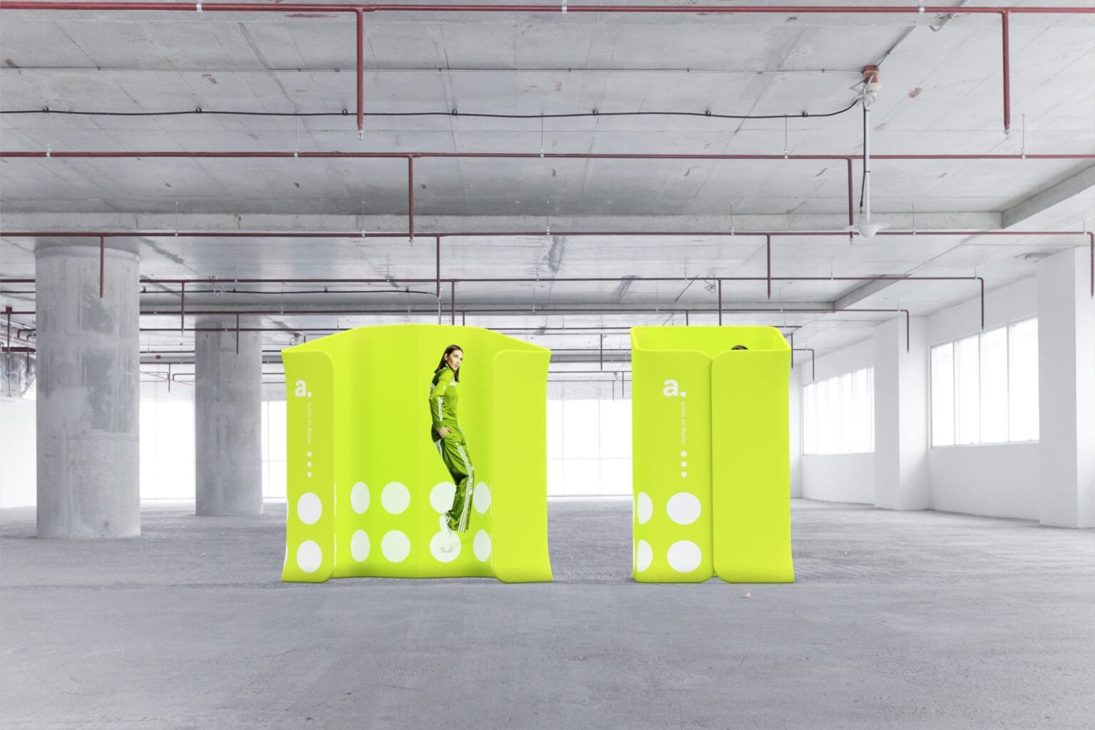 adWall Vario Changing Room